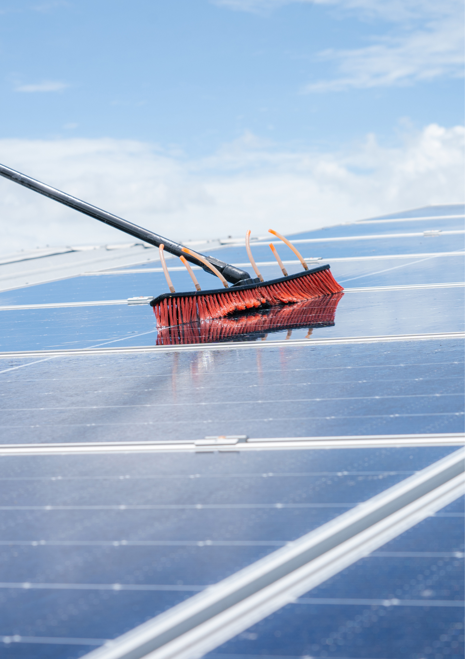 The Essential Solar Panel Maintenance Guide: Ensuring Long-Term Performance and Efficiency