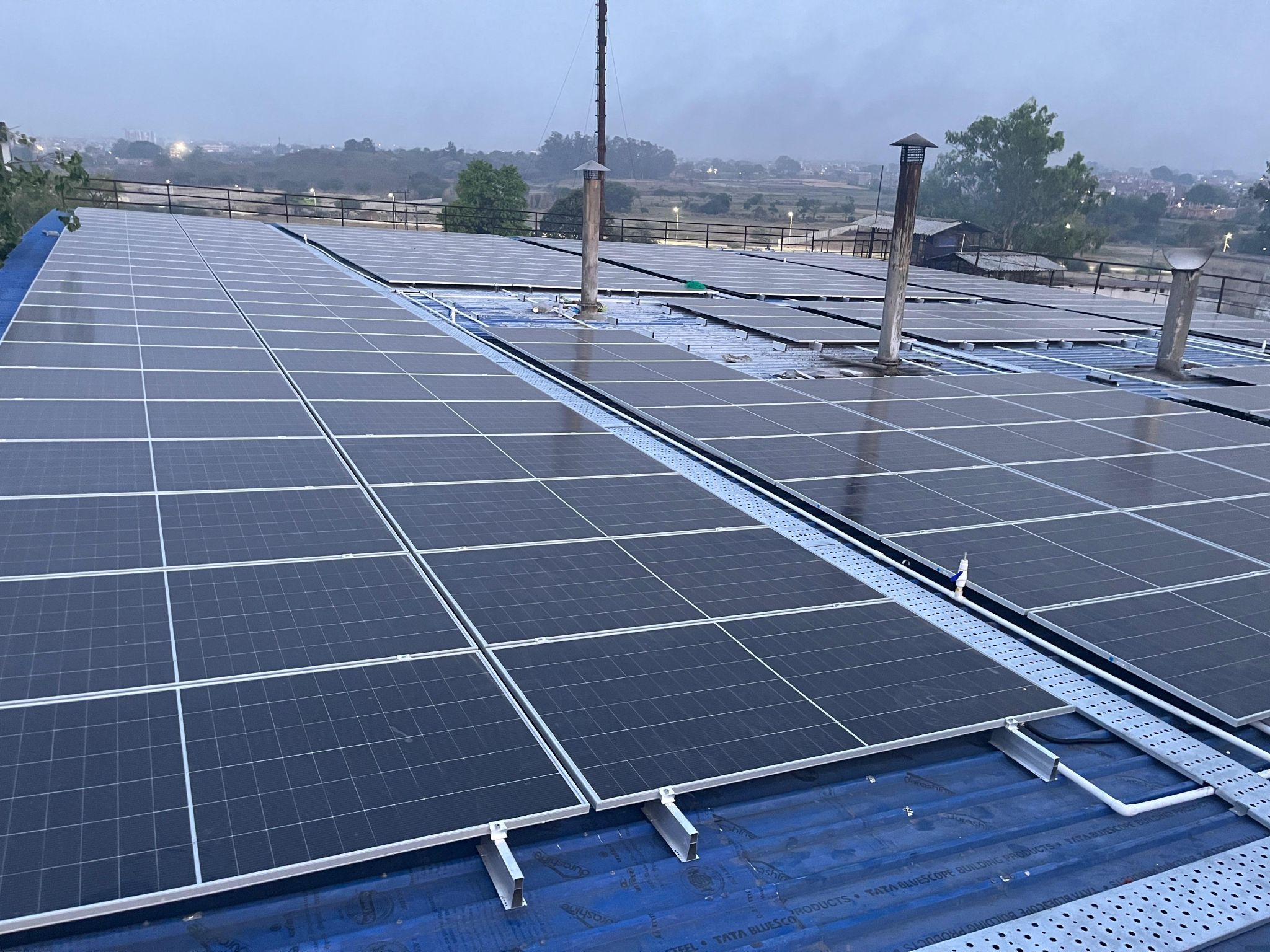 Helium Solar Commissions 200kWp Rooftop Solar Plant at Modern Snacks Pvt. Ltd.